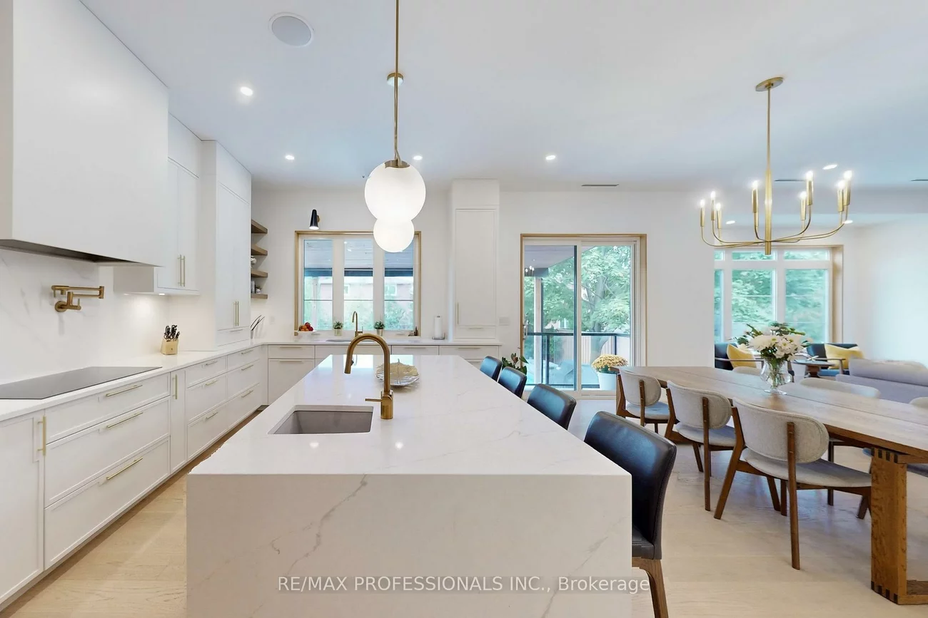 2615, Whaley, Cooksville, Mississauga