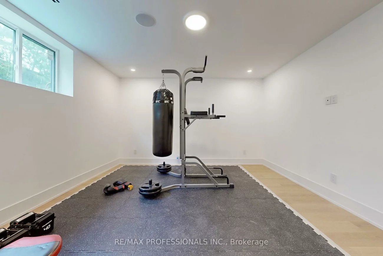 2615, Whaley, Cooksville, Mississauga