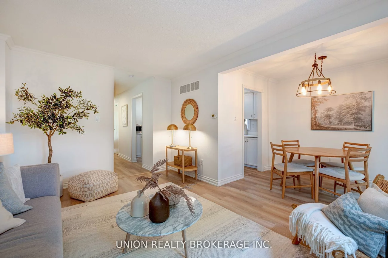 2423, Brasilia, Meadowvale, Mississauga