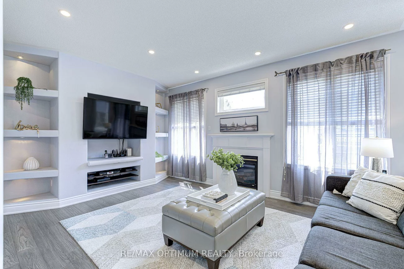 7129, Gillespie, Meadowvale Village, Mississauga