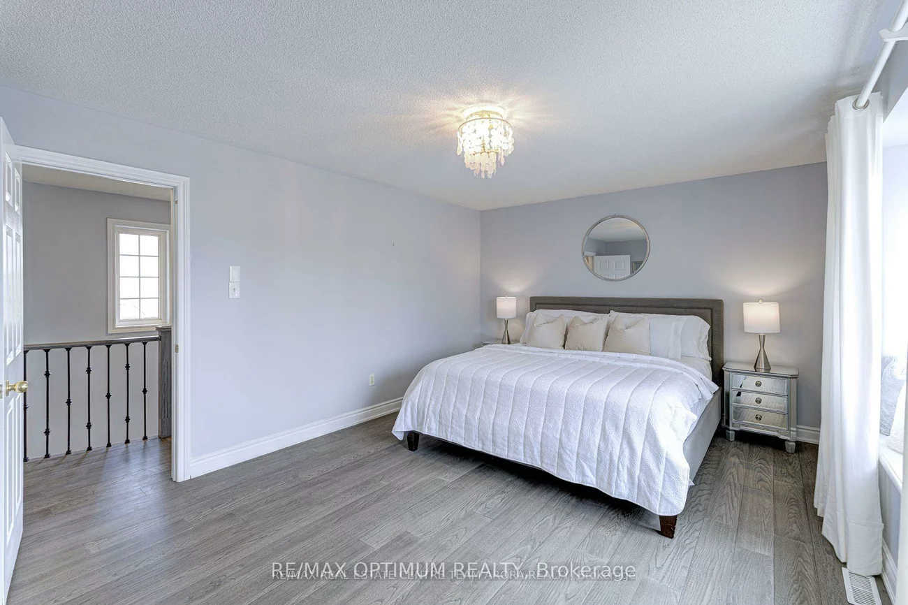 7129, Gillespie, Meadowvale Village, Mississauga