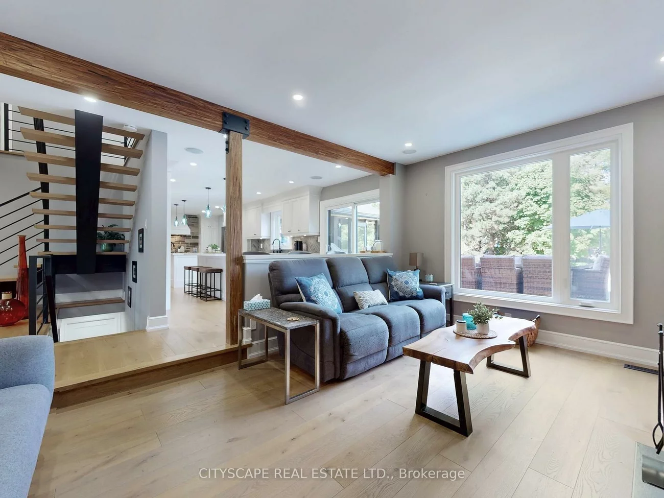 2585, Kenna, Sheridan, Mississauga