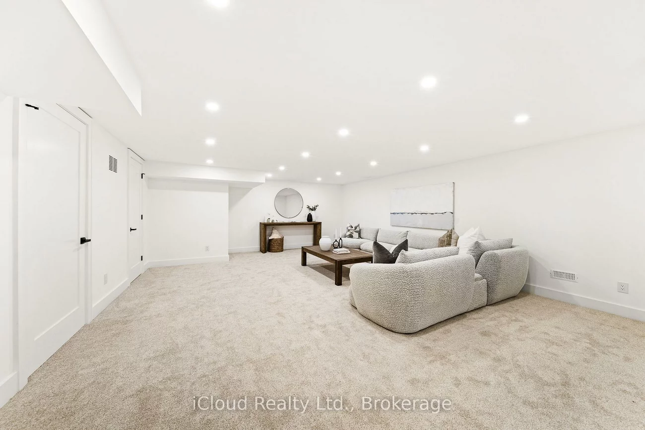 1140, Ogden, Lakeview, Mississauga