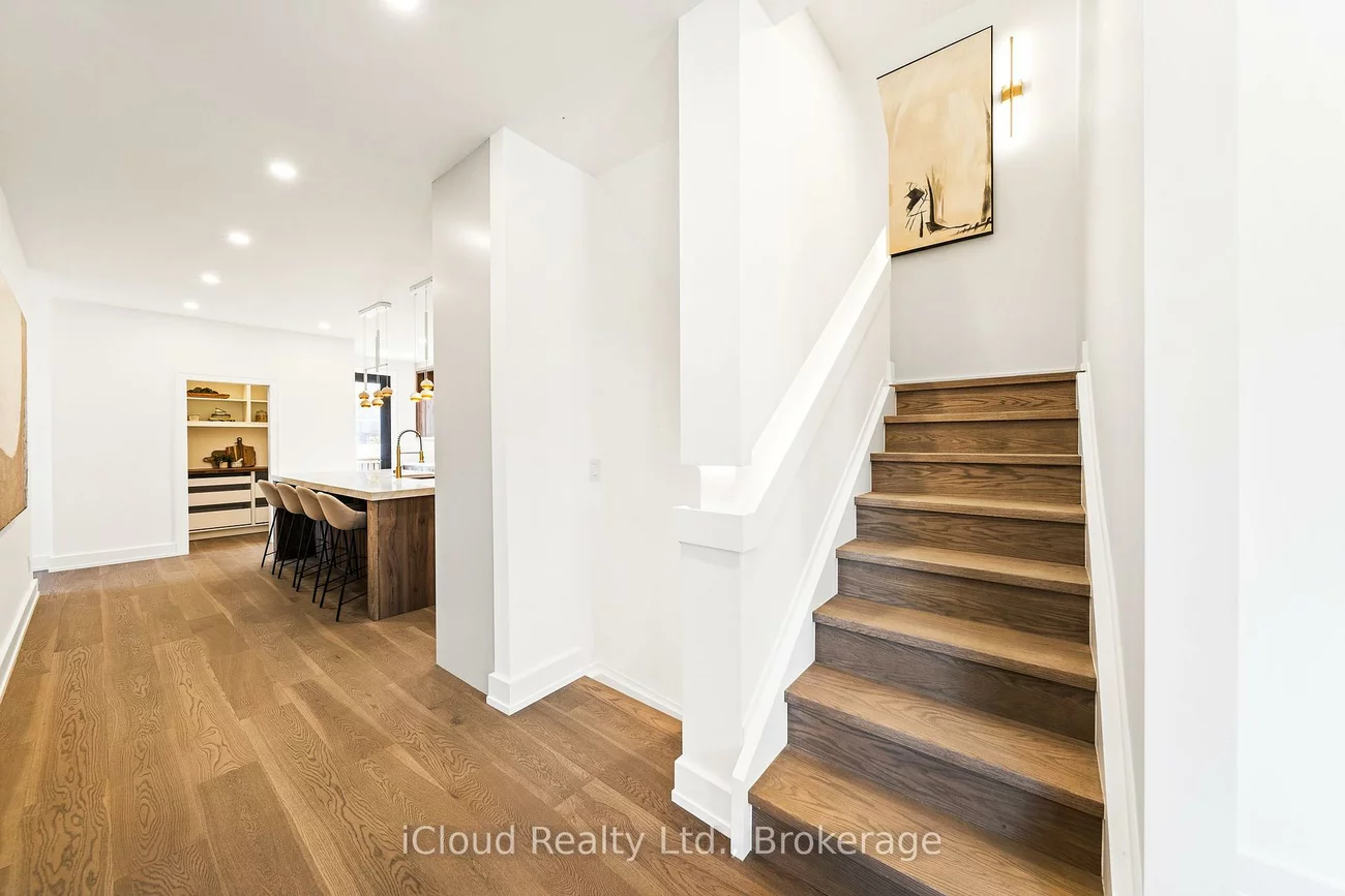 1140, Ogden, Lakeview, Mississauga