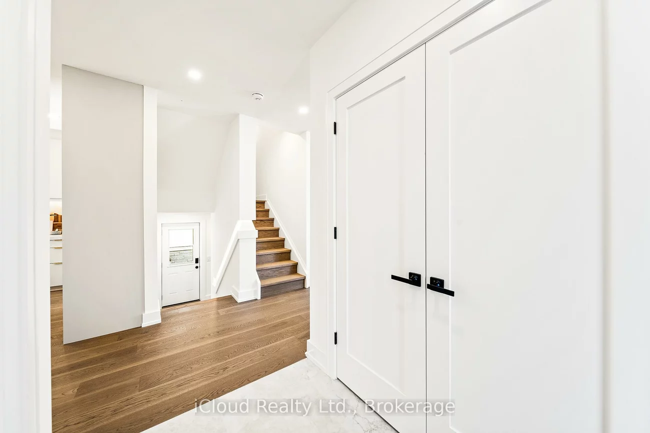 1140, Ogden, Lakeview, Mississauga