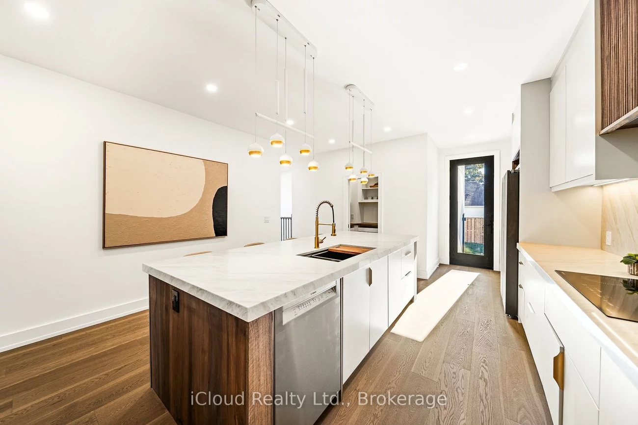 1140, Ogden, Lakeview, Mississauga