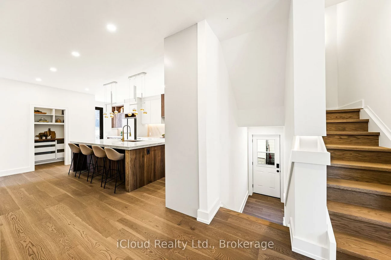 1140, Ogden, Lakeview, Mississauga