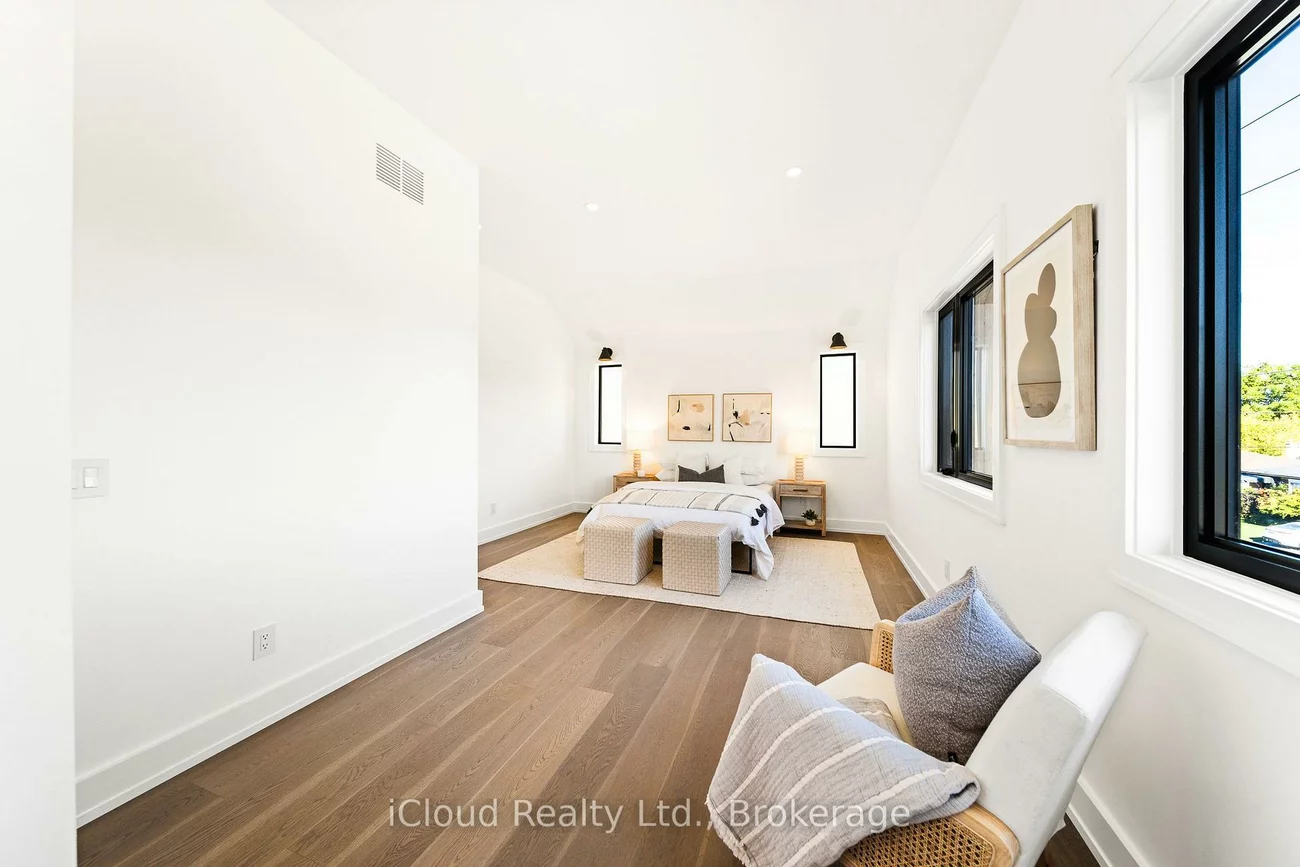 1140, Ogden, Lakeview, Mississauga