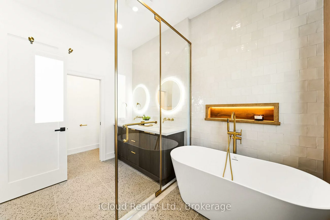 1140, Ogden, Lakeview, Mississauga