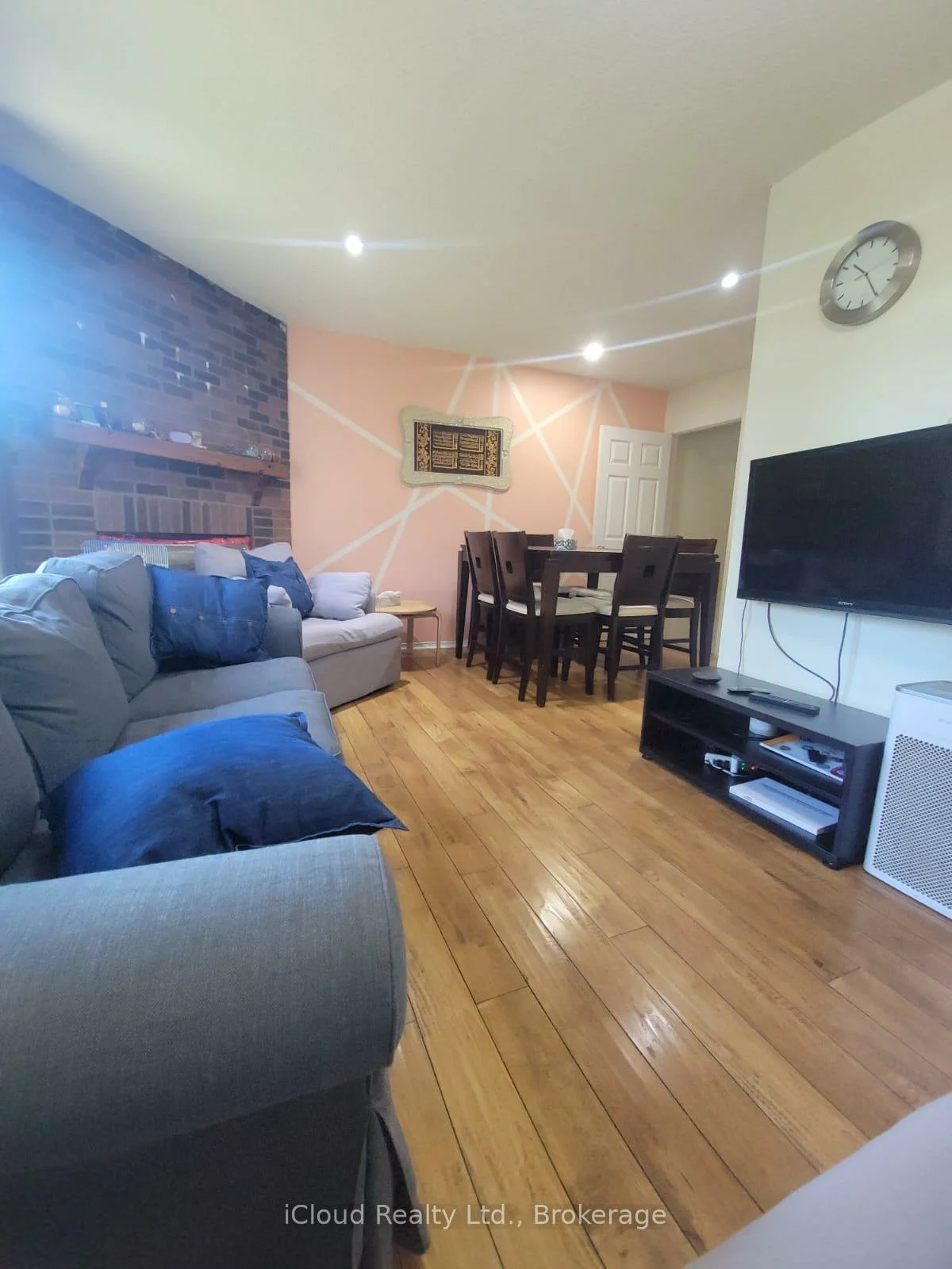 4711, Full Moon, Hurontario, Mississauga