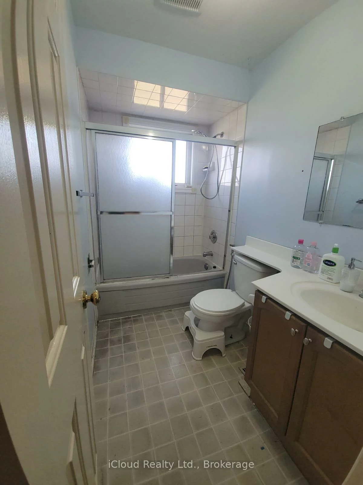 4711, Full Moon, Hurontario, Mississauga