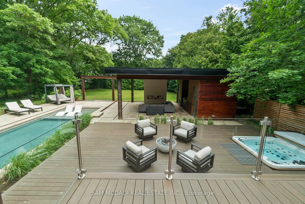 1287, Birchview, Lorne Park, Mississauga