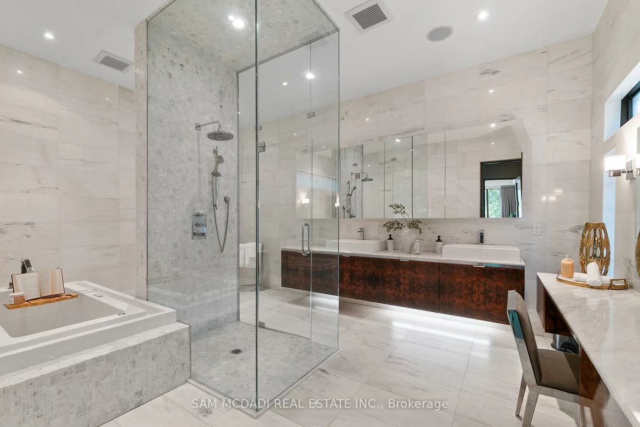 1287, Birchview, Lorne Park, Mississauga