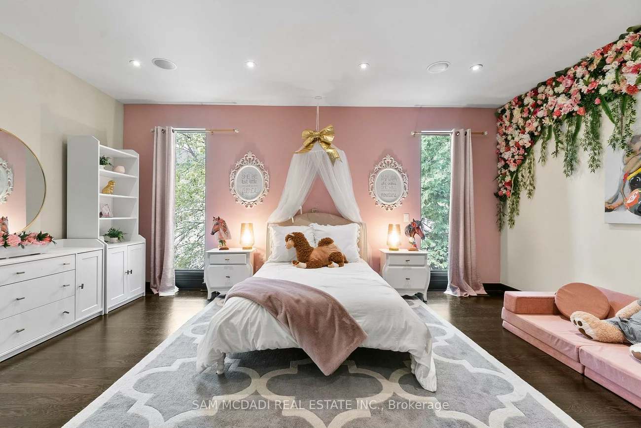 1287, Birchview, Lorne Park, Mississauga