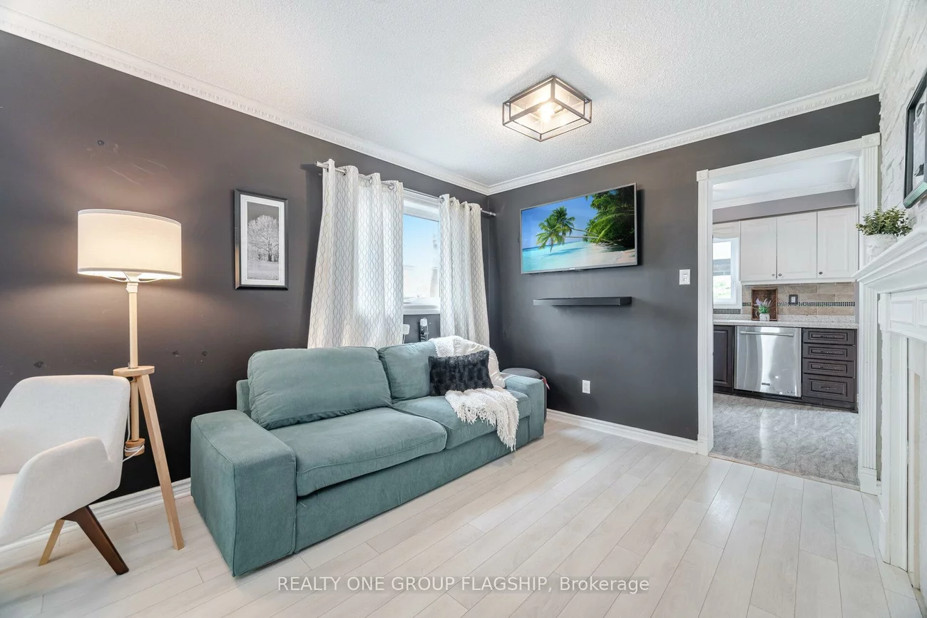 7267, Windbreak, Meadowvale, Mississauga