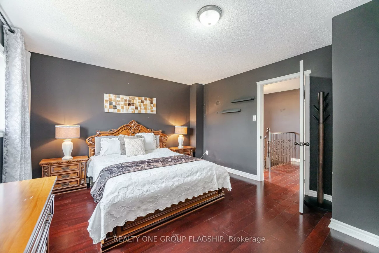 7267, Windbreak, Meadowvale, Mississauga