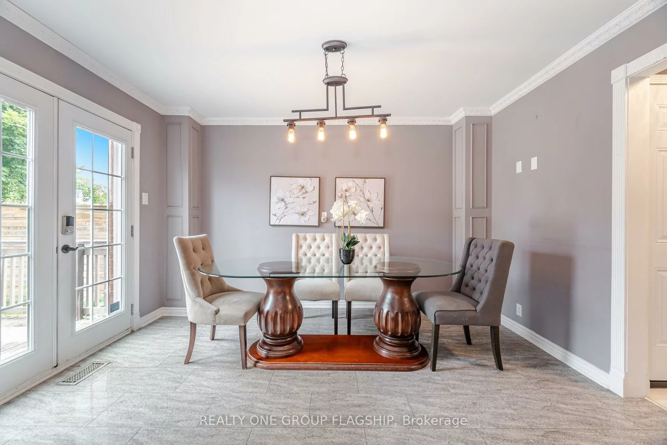 7267, Windbreak, Meadowvale, Mississauga