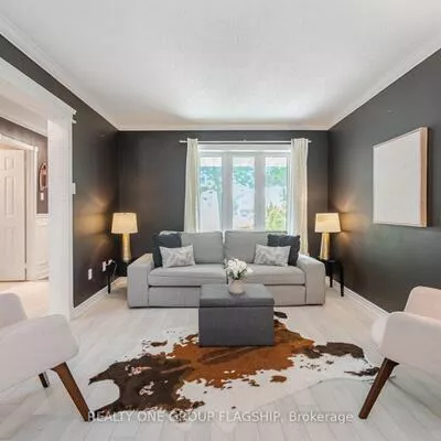 7267, Windbreak, Meadowvale, Mississauga