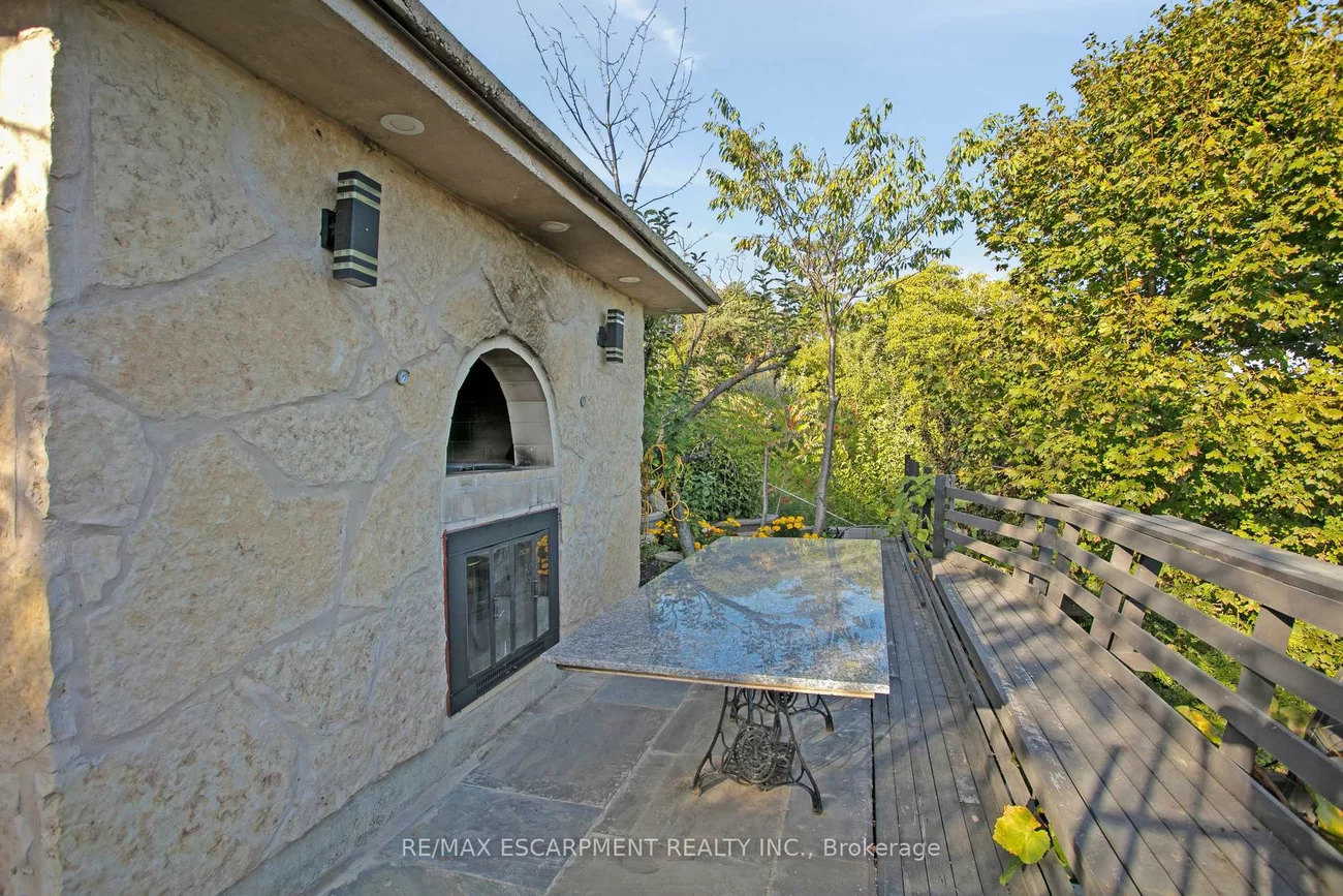 2683, Kingsberry, Cooksville, Mississauga