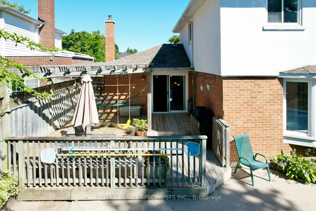 2312, Homelands, Sheridan, Mississauga