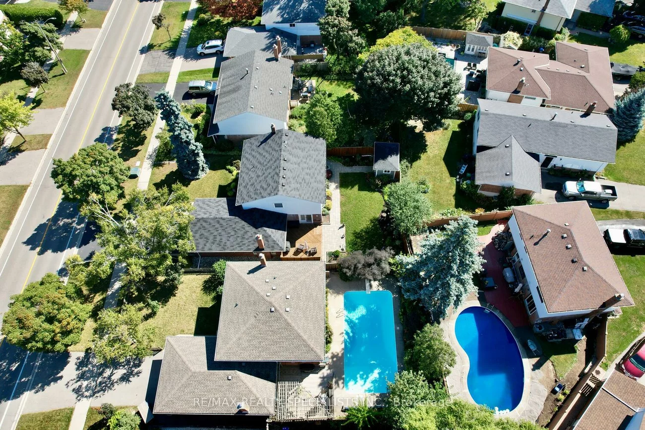 2312, Homelands, Sheridan, Mississauga