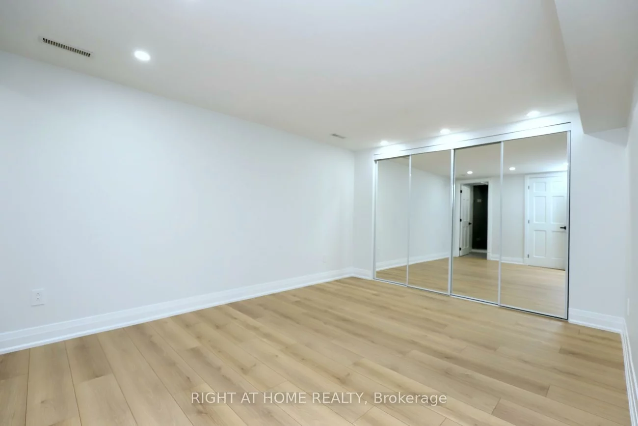 2968, Nipiwin, Meadowvale, Mississauga
