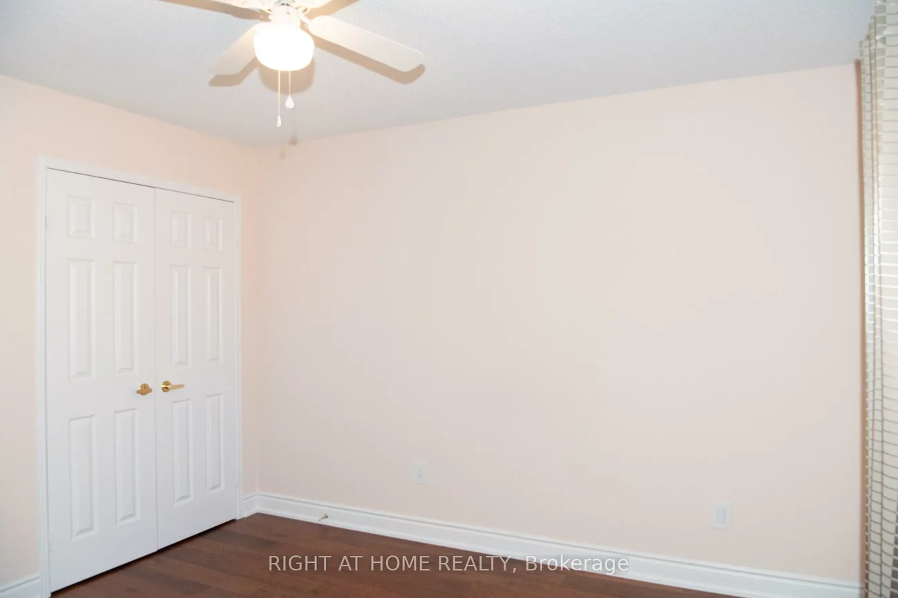 348, Nahani, Hurontario, Mississauga