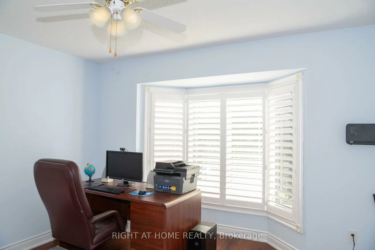 348, Nahani, Hurontario, Mississauga