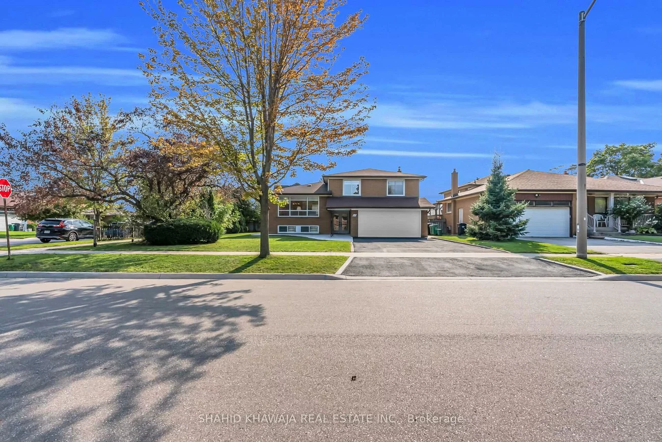 3432, Glorene, Applewood, Mississauga