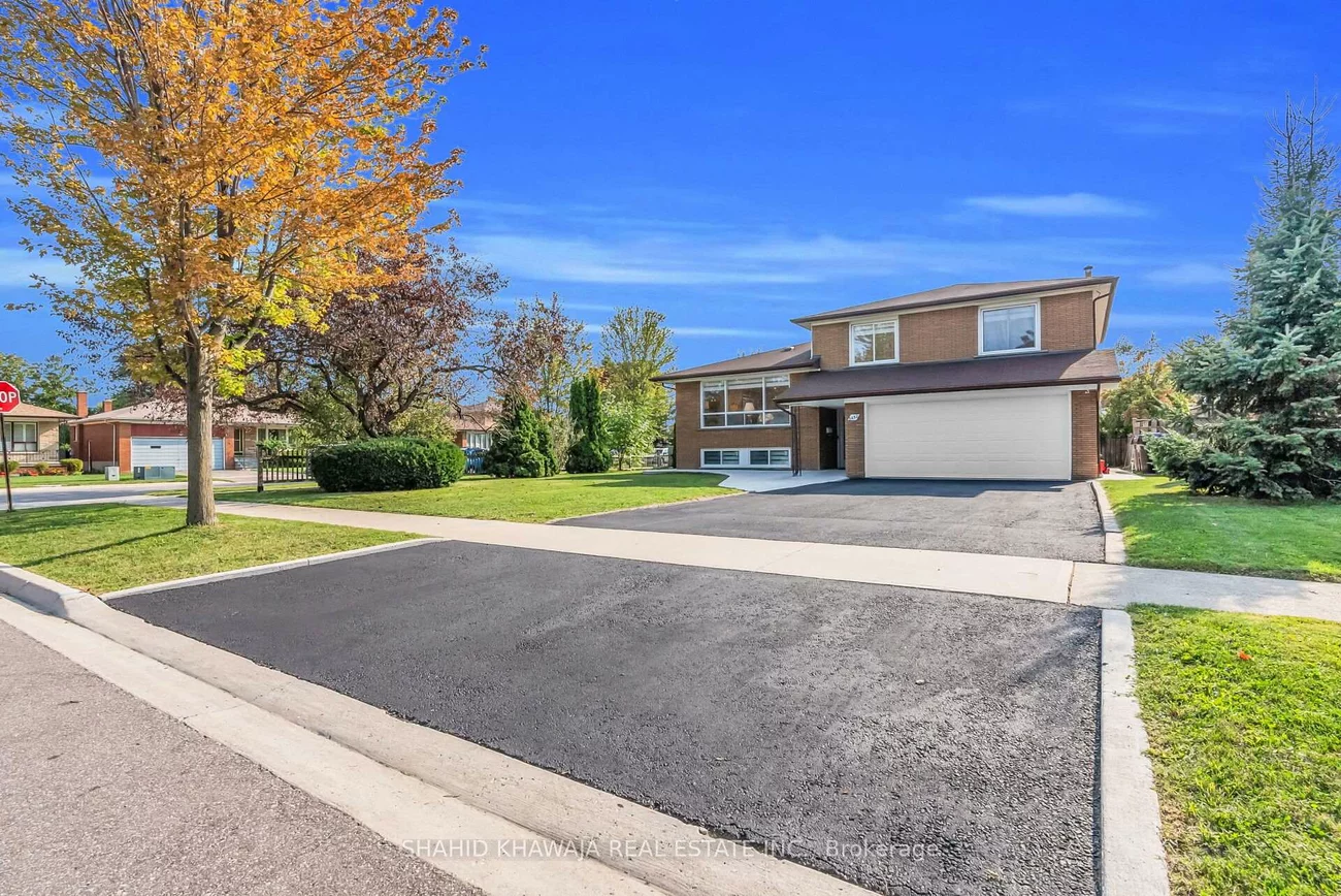 3432, Glorene, Applewood, Mississauga