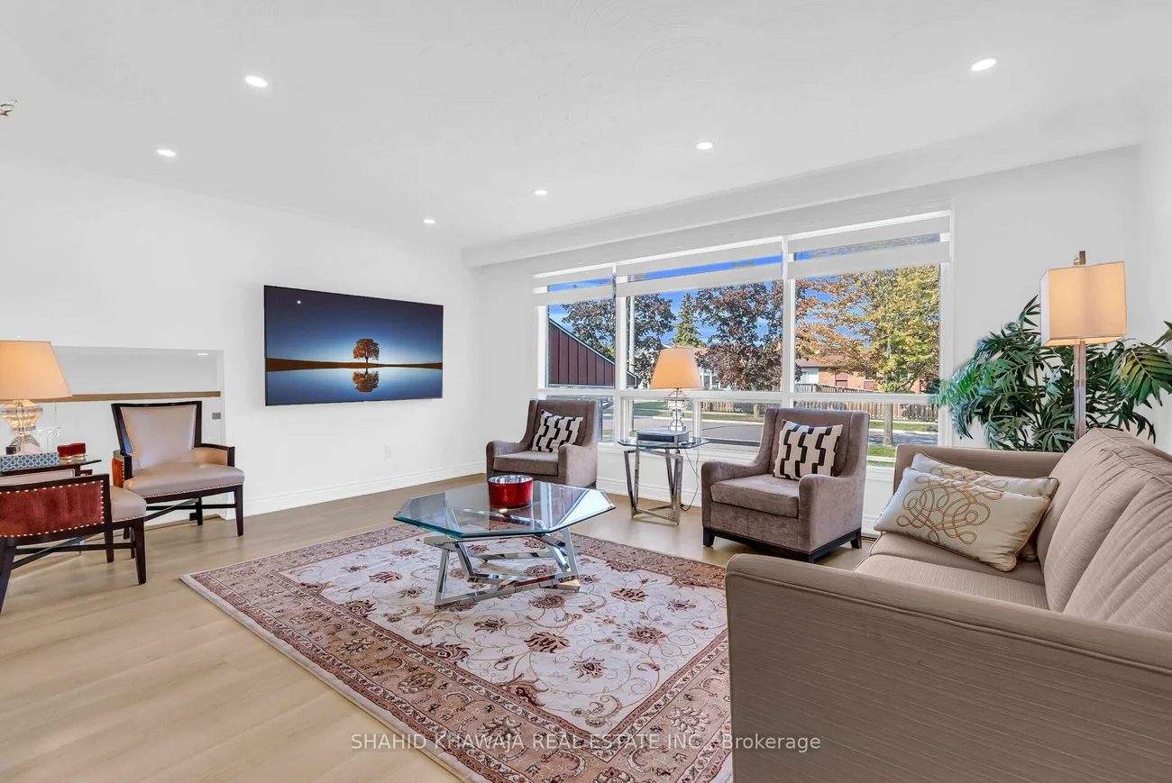 3432, Glorene, Applewood, Mississauga