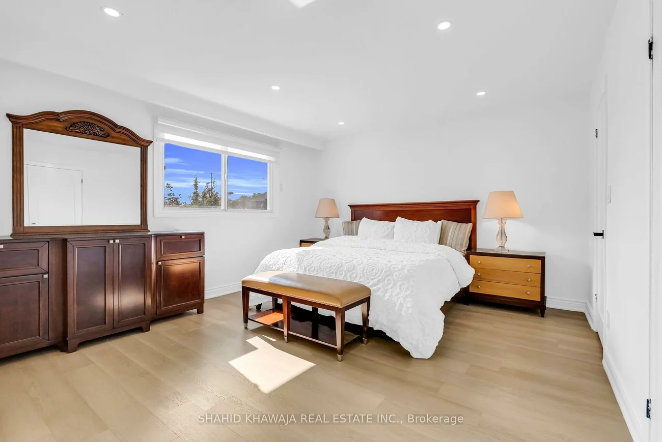 3432, Glorene, Applewood, Mississauga