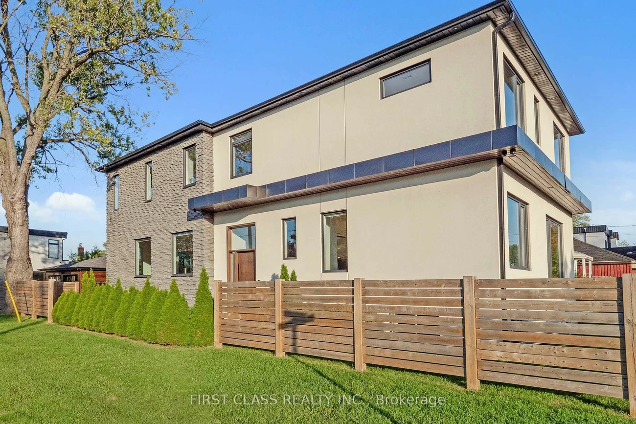 1047, Meredith, Lakeview, Mississauga