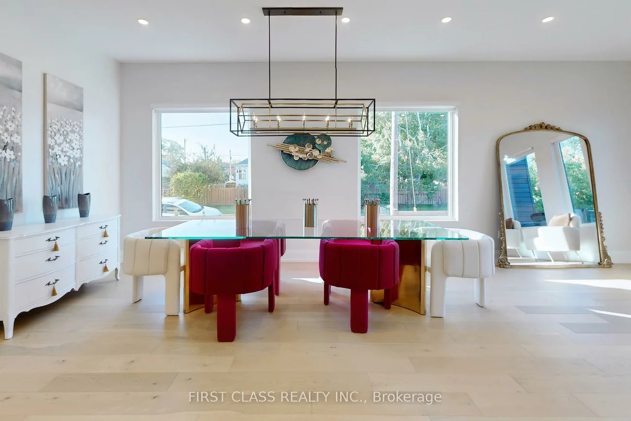 1047, Meredith, Lakeview, Mississauga