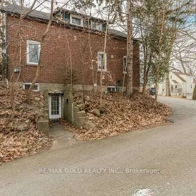 961, Lakeshore, Lorne Park, Mississauga