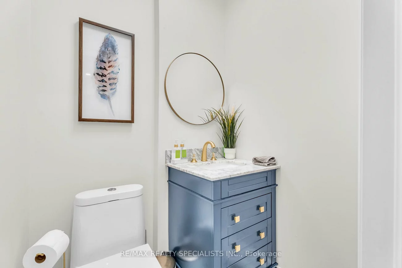 3658, Bangor, Erin Mills, Mississauga