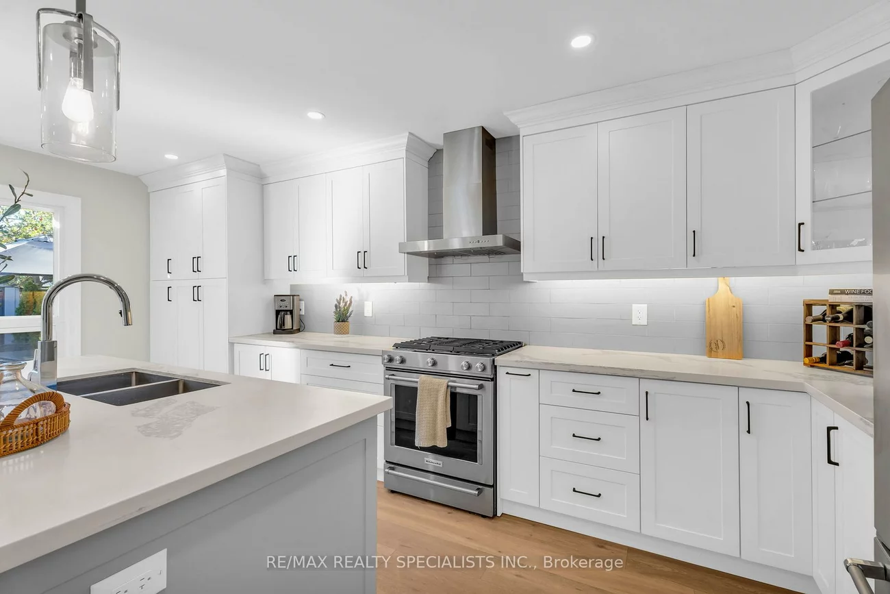 3658, Bangor, Erin Mills, Mississauga