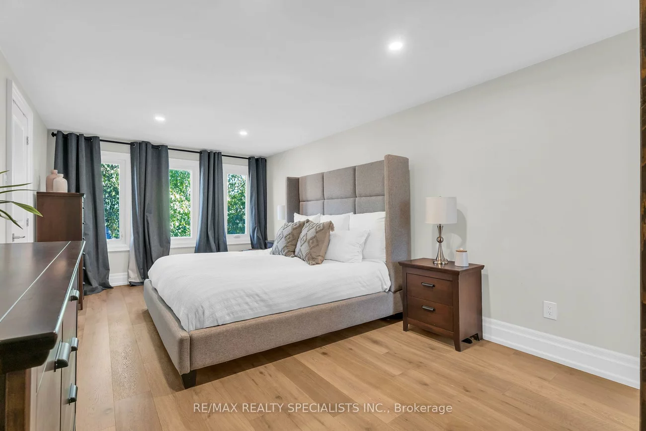 3658, Bangor, Erin Mills, Mississauga