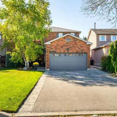 3658, Bangor, Erin Mills, Mississauga