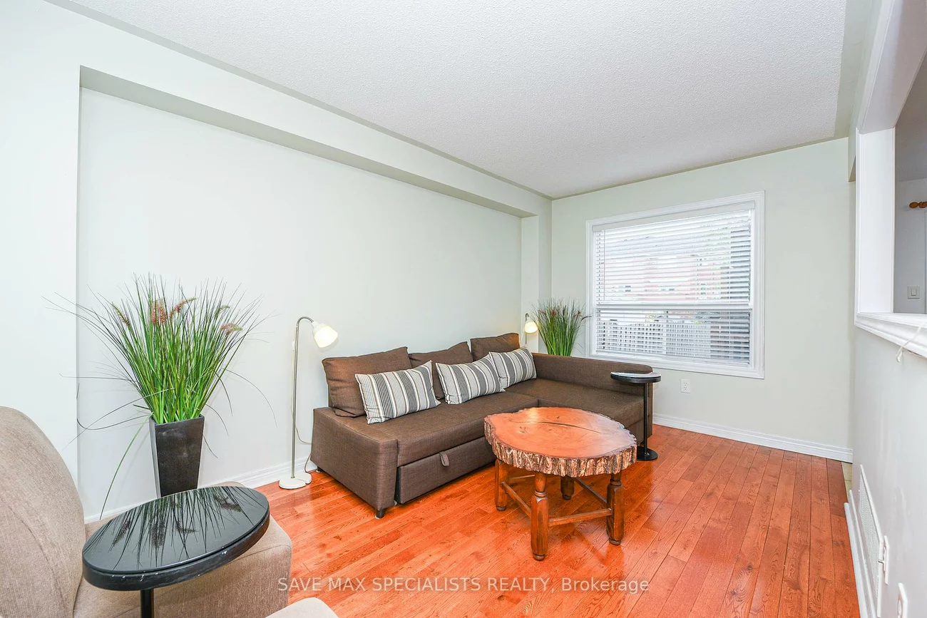 614, Lumberton, Hurontario, Mississauga