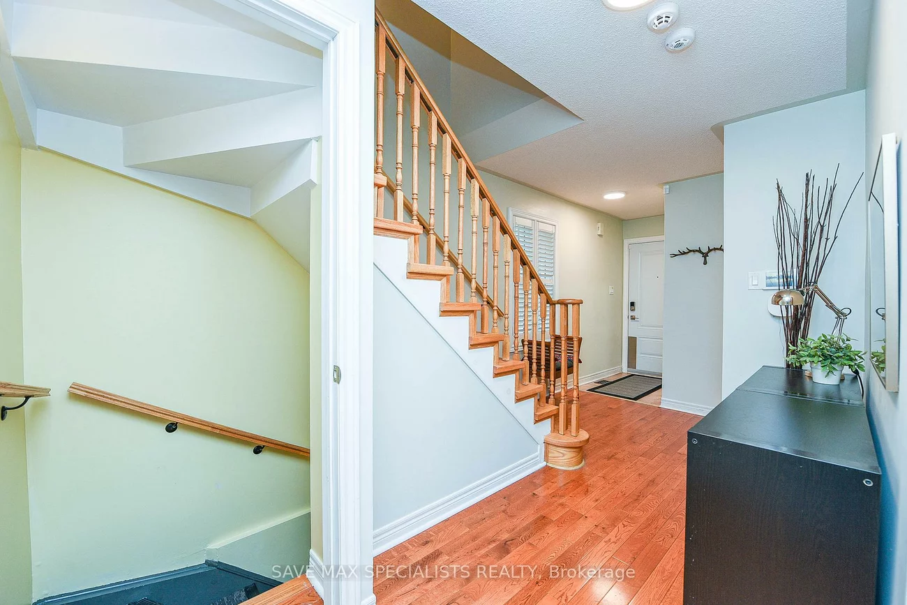 614, Lumberton, Hurontario, Mississauga