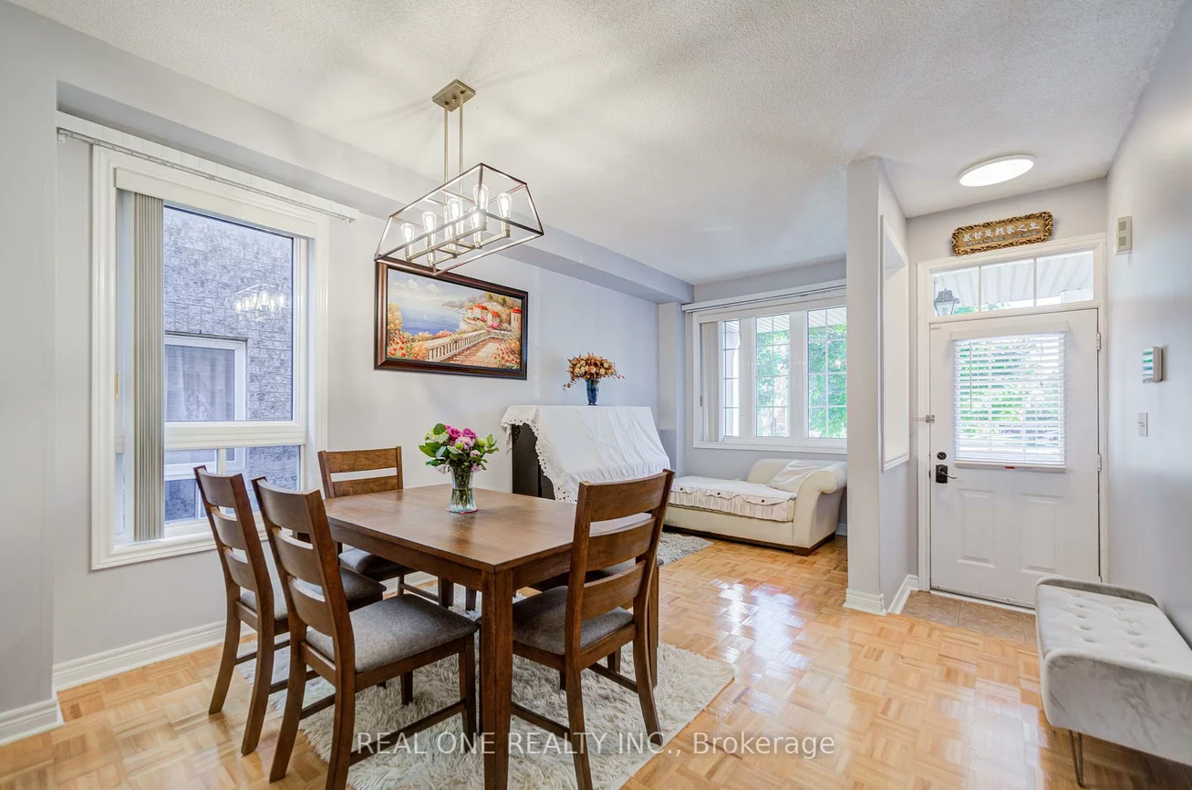 149, Paris, Hurontario, Mississauga