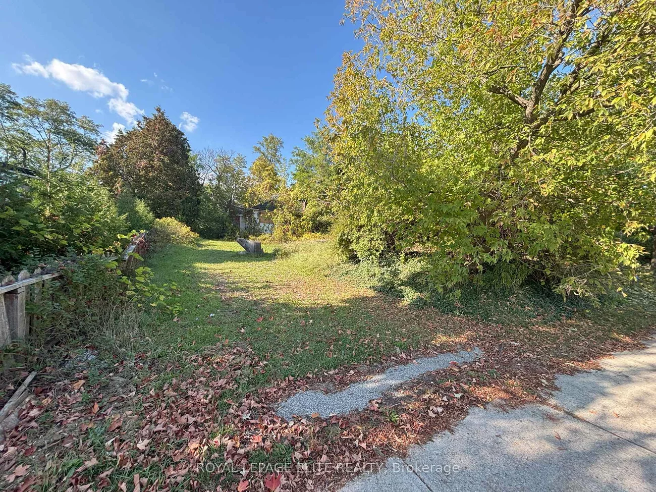 1631, Eglinton, Erin Mills, Mississauga