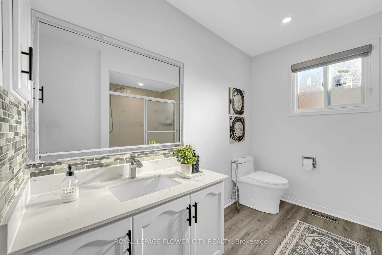 3278, Waxwing, Lisgar, Mississauga