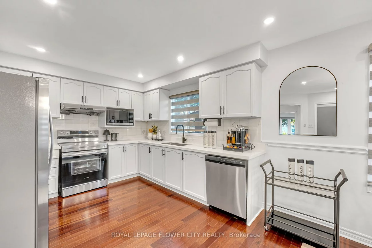 3278, Waxwing, Lisgar, Mississauga