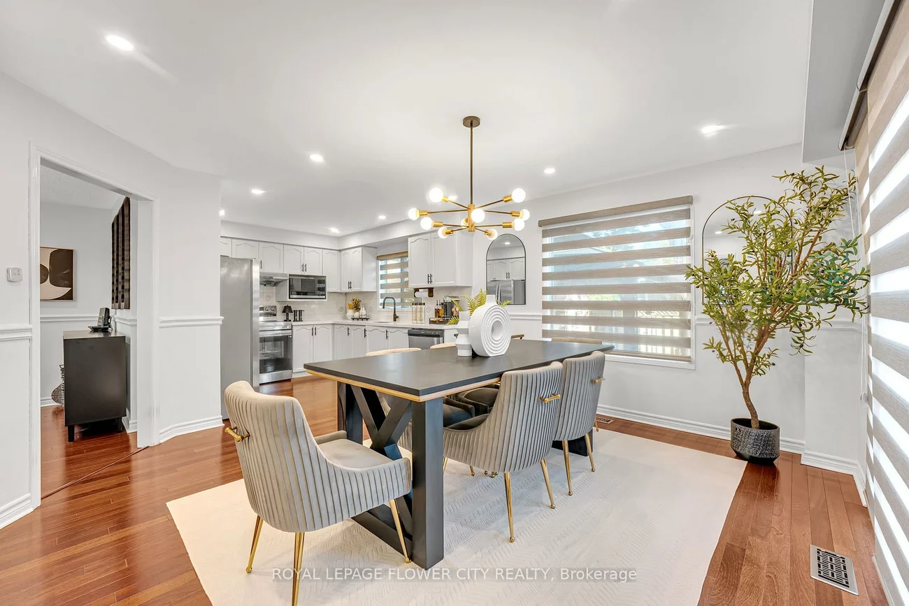 3278, Waxwing, Lisgar, Mississauga