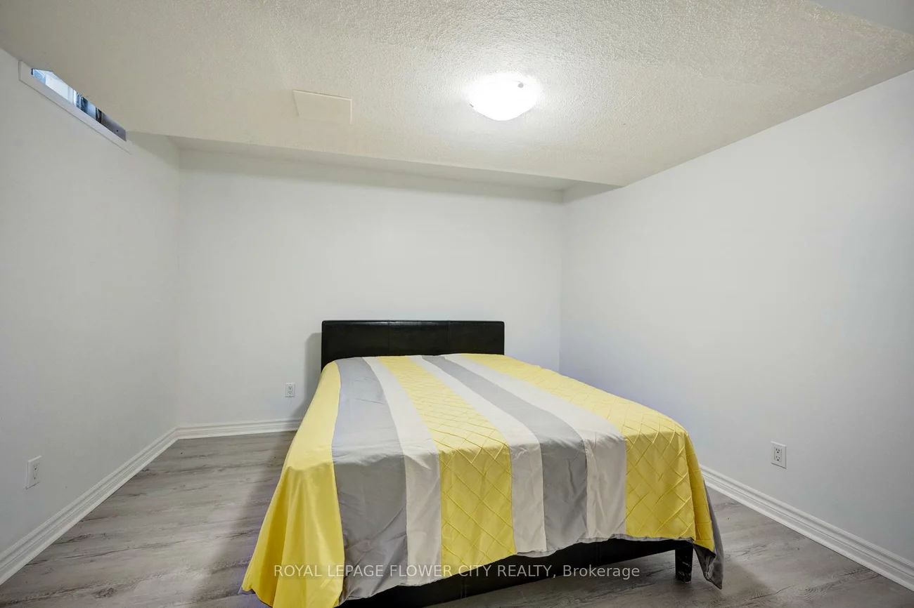 607, Rossellini, Meadowvale Village, Mississauga