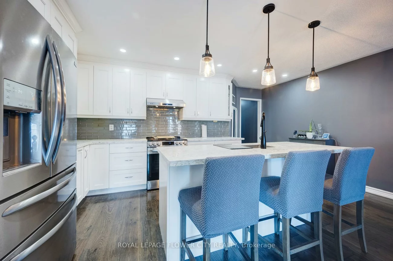 607, Rossellini, Meadowvale Village, Mississauga