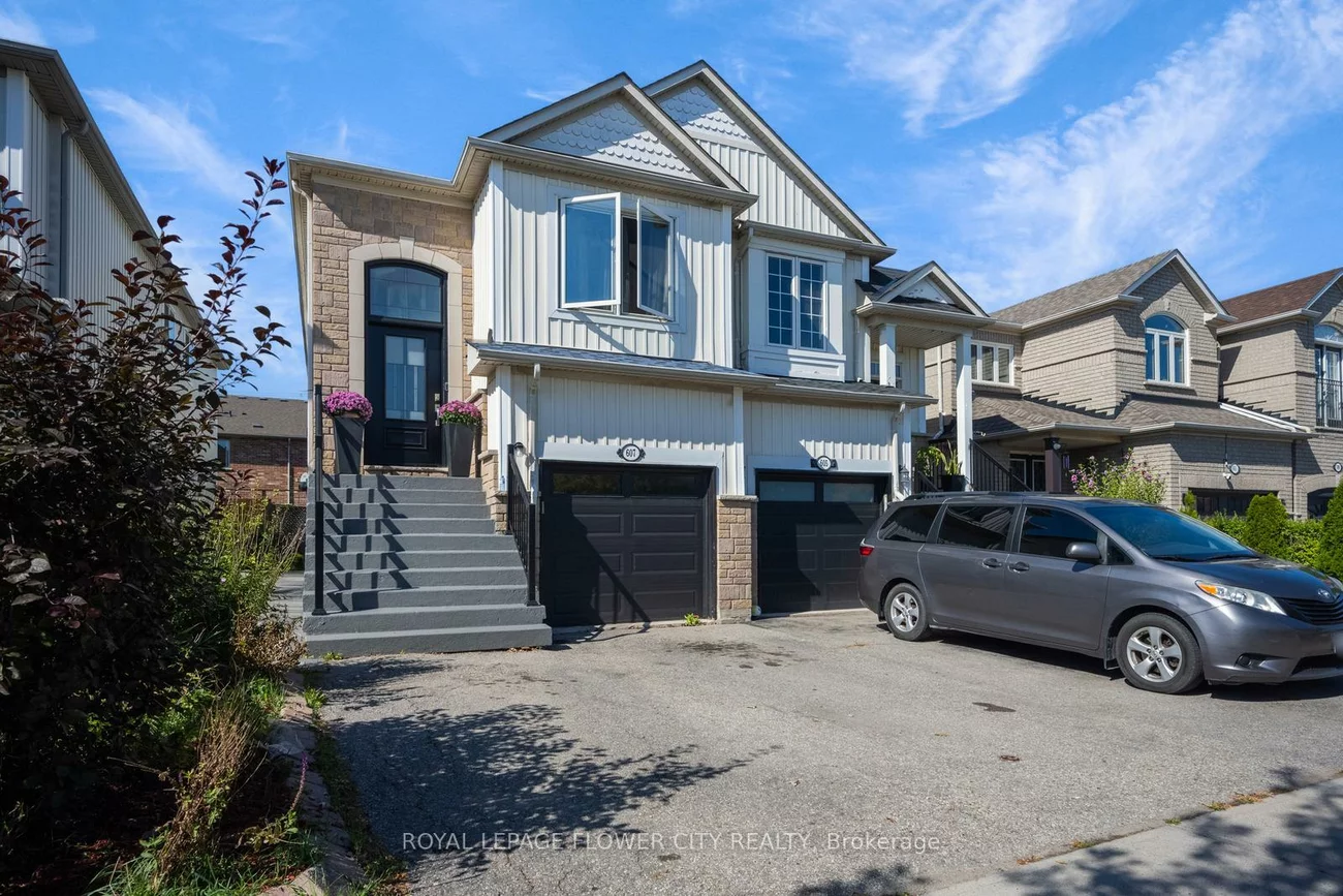 607, Rossellini, Meadowvale Village, Mississauga