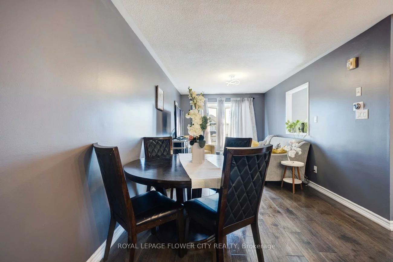 607, Rossellini, Meadowvale Village, Mississauga